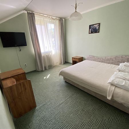 Hotel Edelweiss à Polyana  Extérieur photo
